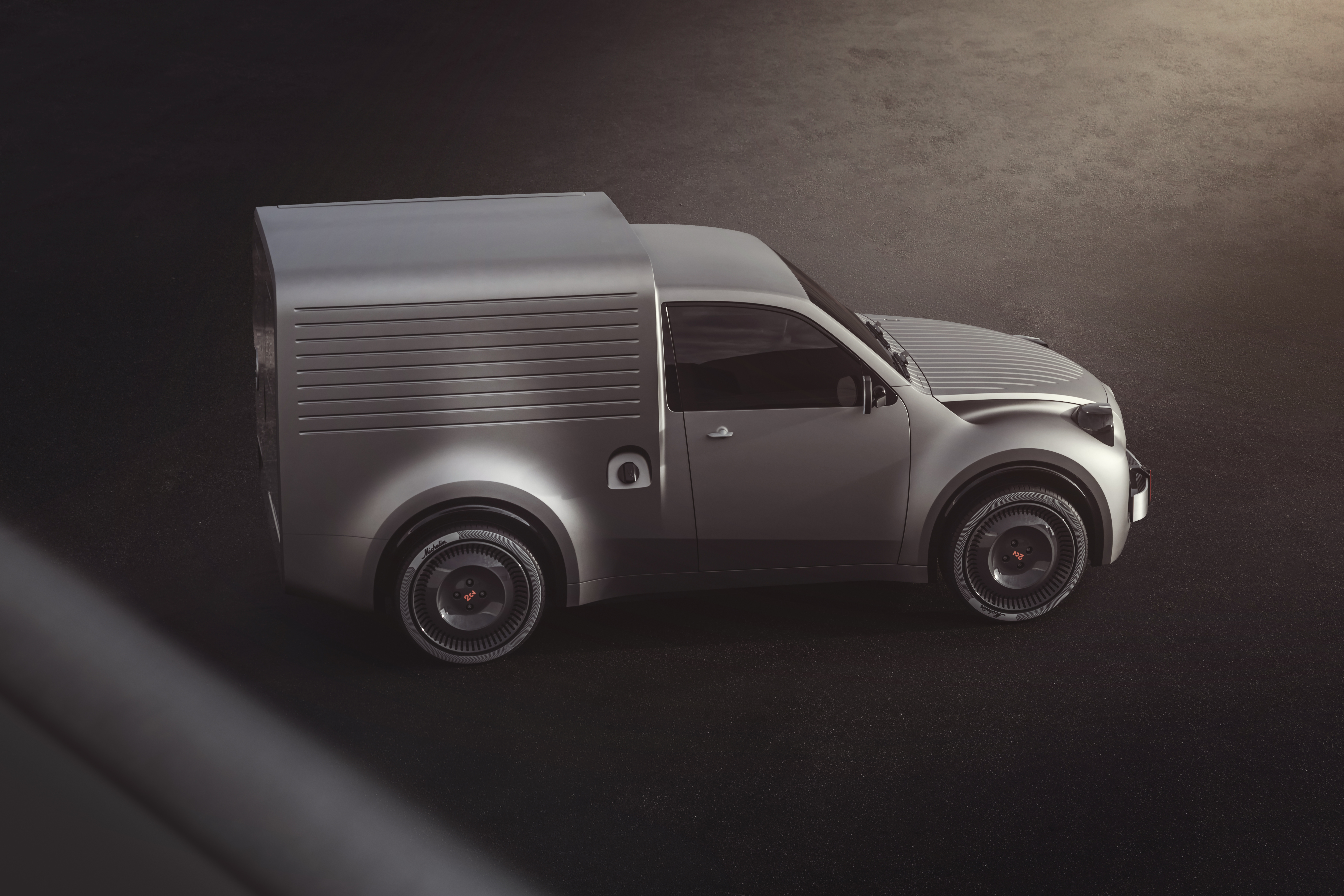 Citroën Unveils Electric 2CV Revival at Paris Motor Show, With a Van Variant That May Never Arrive — image 5 of 16