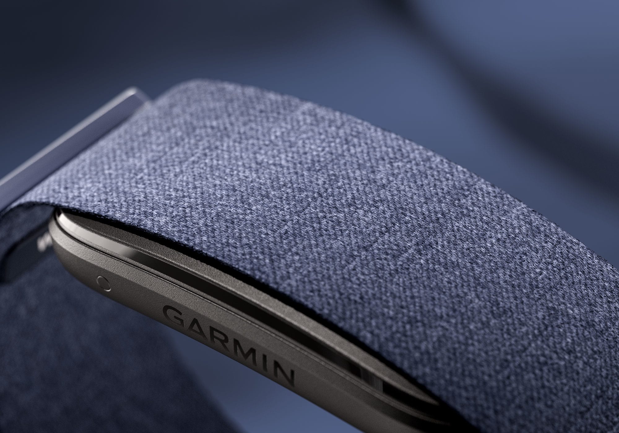 Garmin CIRQA Smart Band Arrives at $200 With No Subscription, Aiming Squarely at Whoop — image 3 of 6