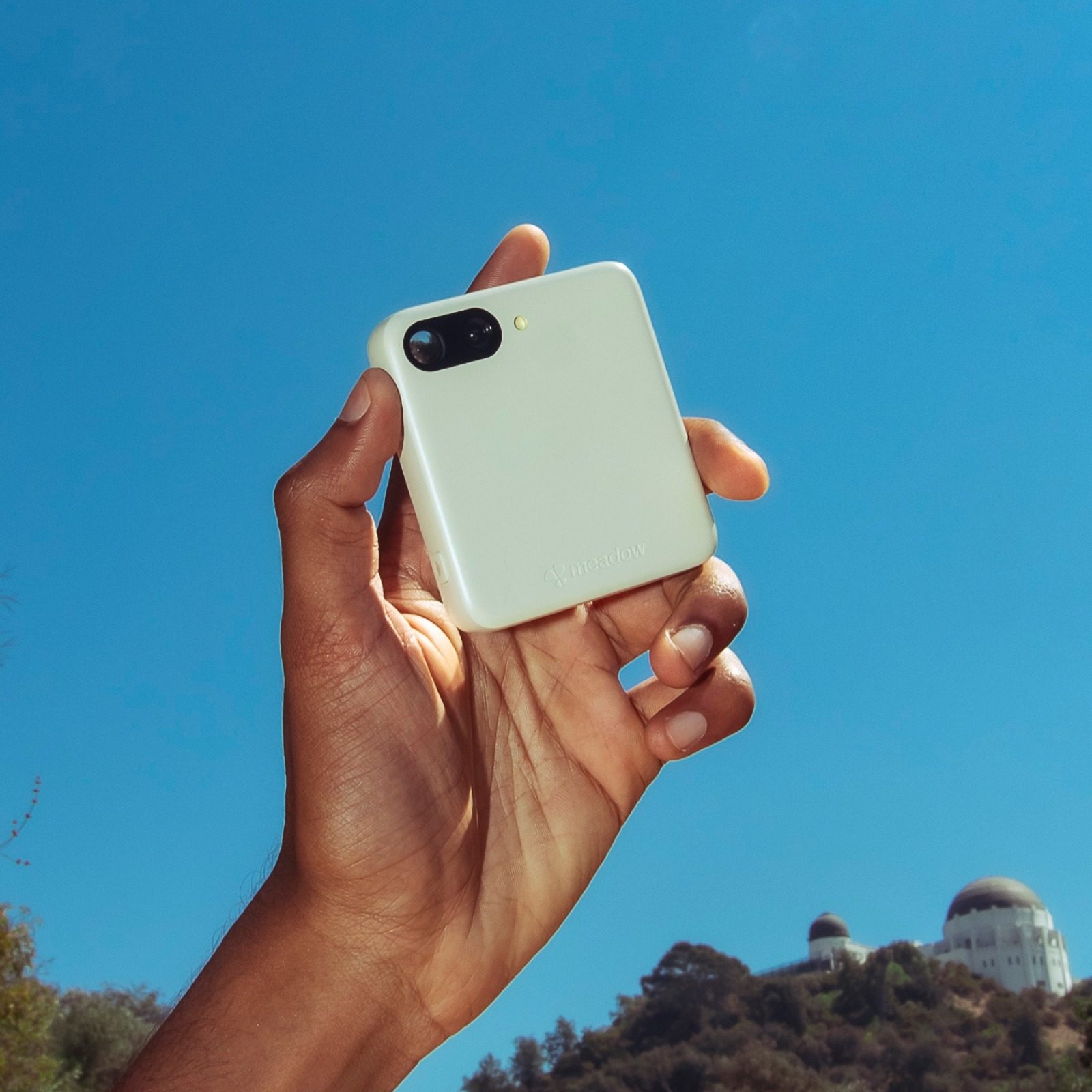 Meadow Ships Its First Batch of Tiny, App-Limited Phones — image 2 of 5