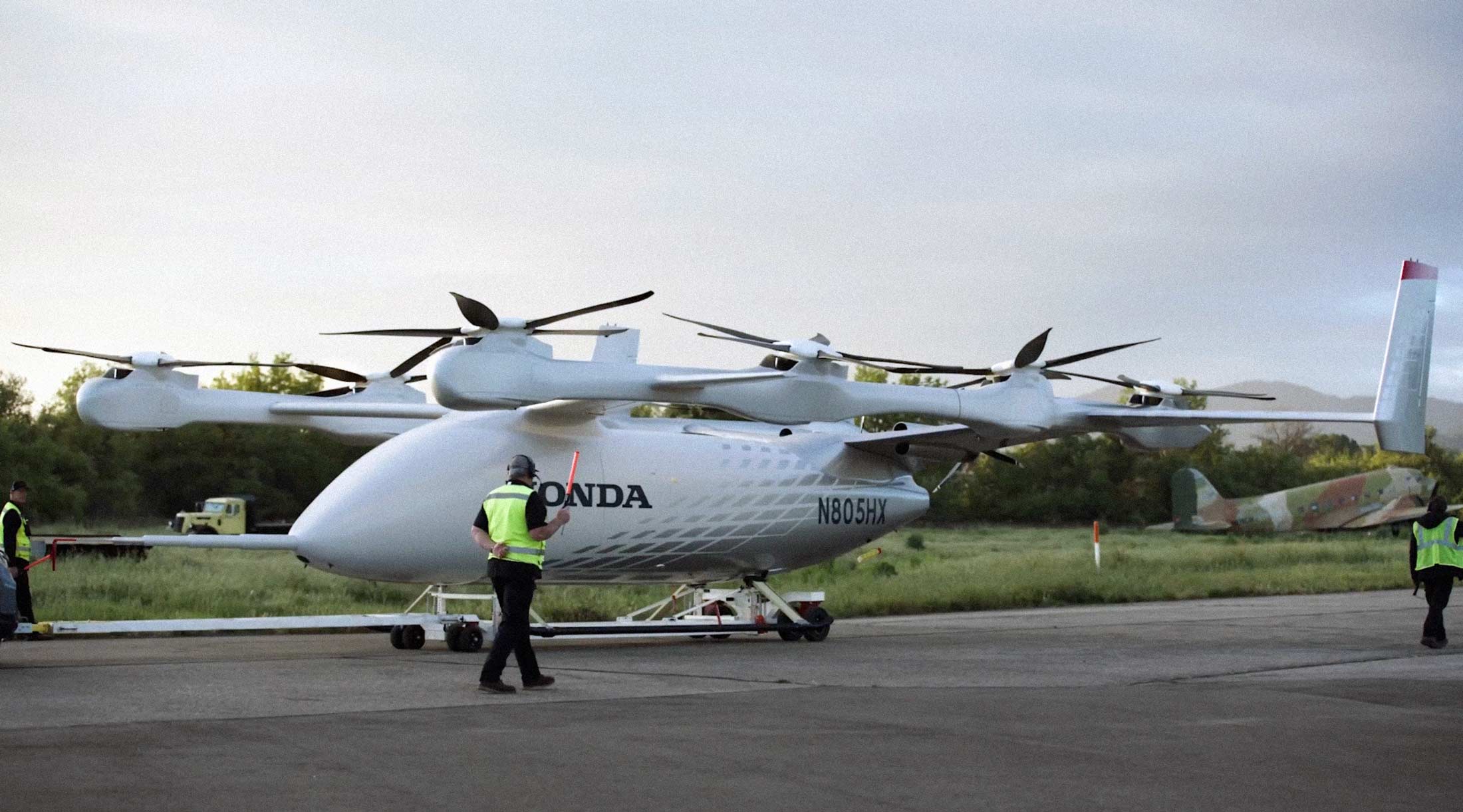 Honda's Hybrid eVTOL Completes Full-Scale Flight Testing at California Facility