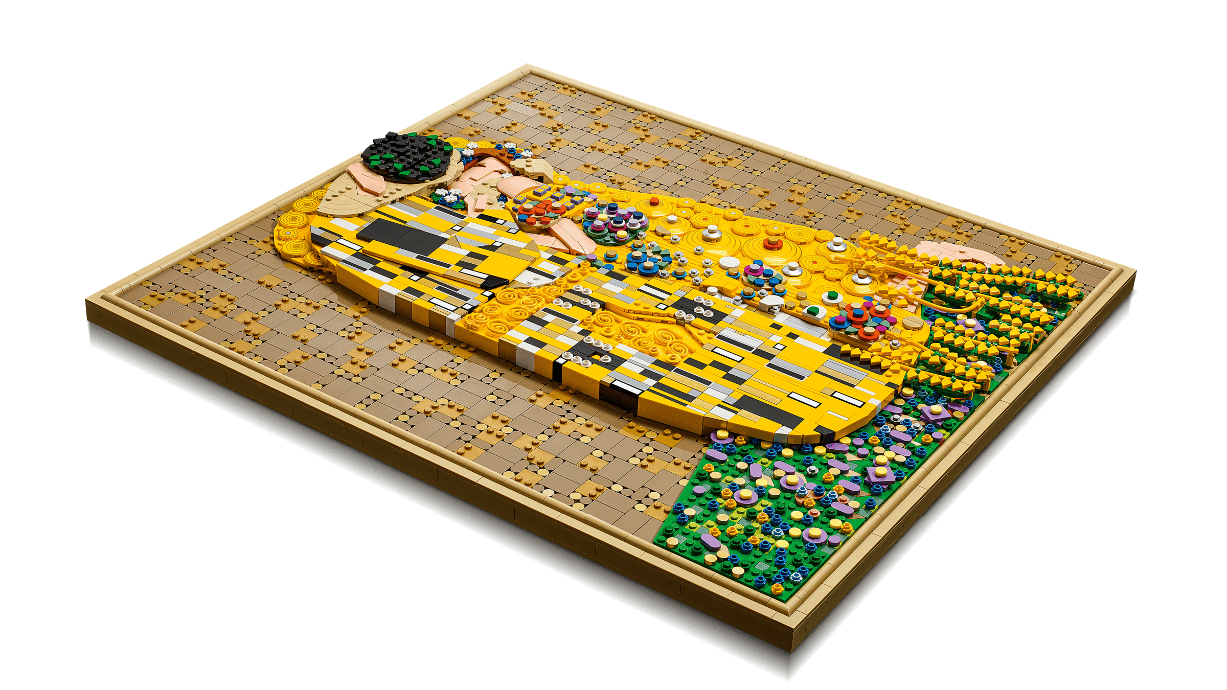 LEGO's $299 'The Kiss' Is the Biggest Art Set Yet, and Fans Don't Quite Know What to Make of It — image 13 of 15