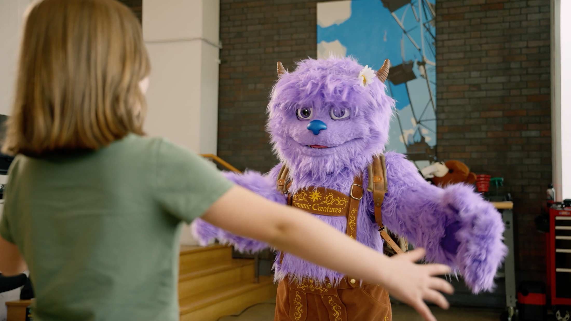 Dynamic Creatures Introduces Hugo, a Character Robot Designed to Read the Room