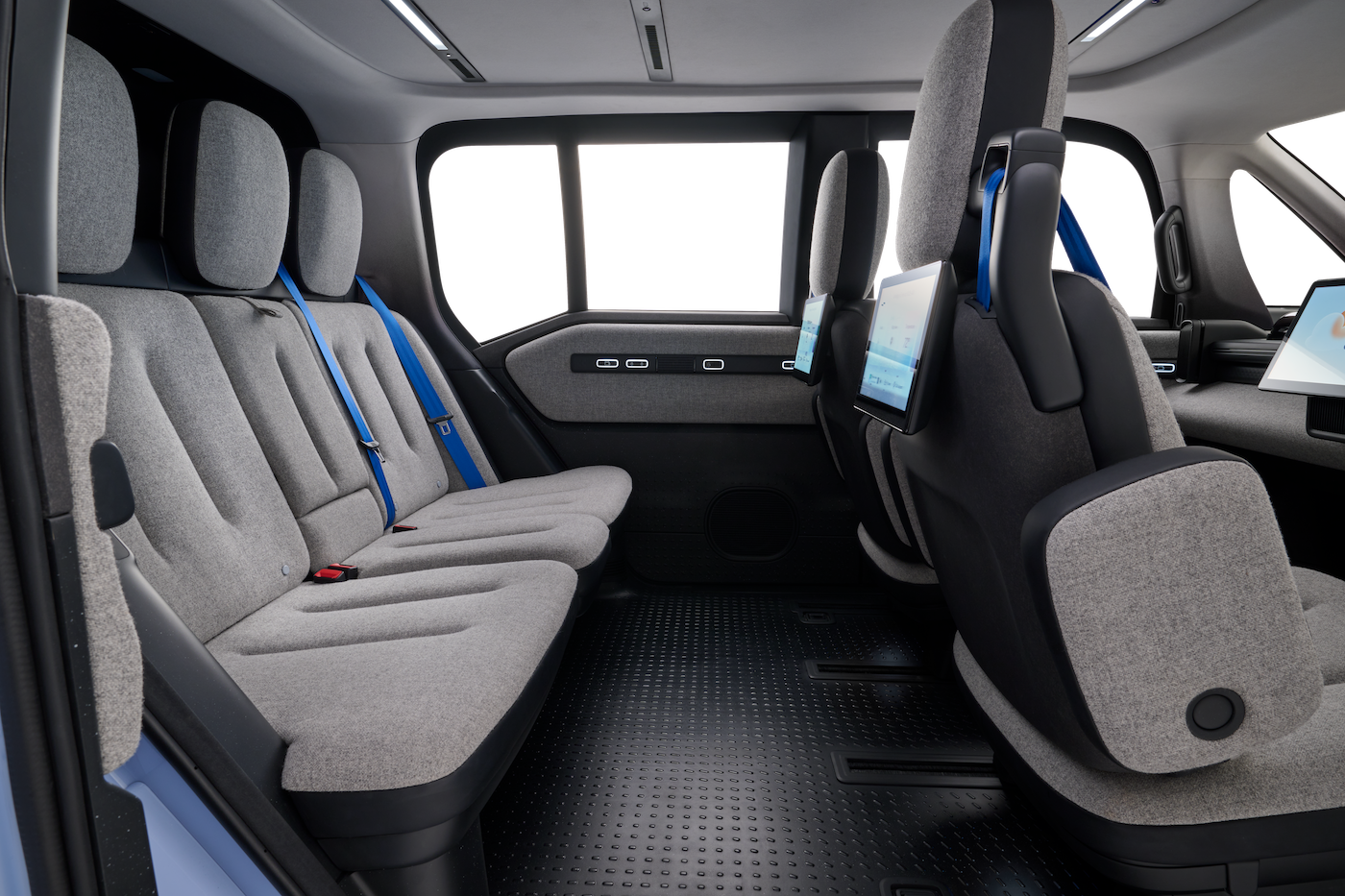 Waymo Opens Its Sixth-Gen Ojai Robotaxis to Select Riders in LA, Phoenix, and San Francisco — image 3 of 3